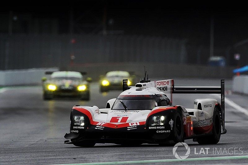 #1 Porsche Team Porsche 919 Hybrid: Neel Jani, Andre Lotterer, Nick Tandy