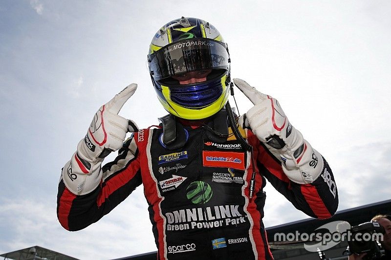 Racewinnaar Joel Eriksson, Motopark Dallara F317 - Volkswagen