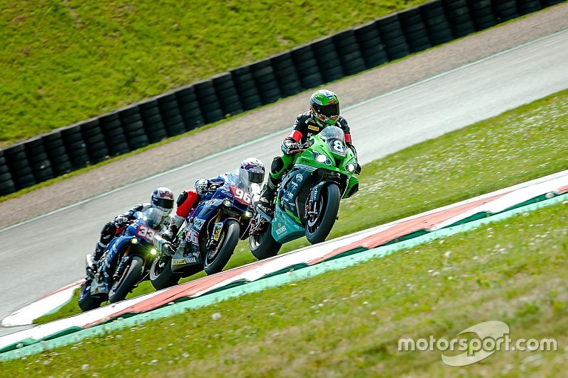 Viele Zuschauer sehen 20. German Speedweek in Oschersleben