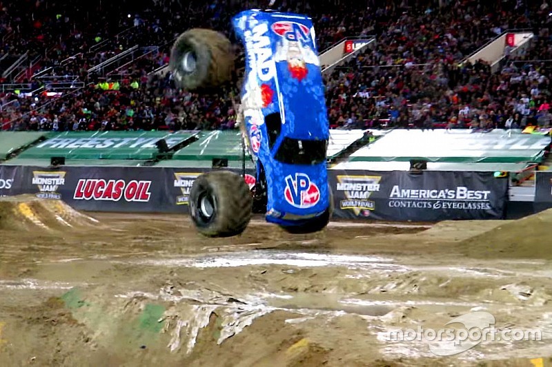 Vídeo: un monster truck que desafía a la física