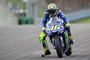 Rossi fala em dia “muito frustrante” após ser 16º no seco