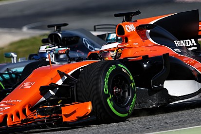 McLaren a sondé Mercedes pour une fourniture moteur
