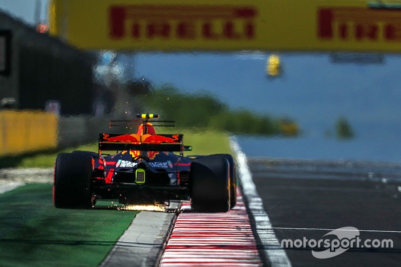Verstappen hoopt dat concurrentie meer last heeft van warmte in Hongarije