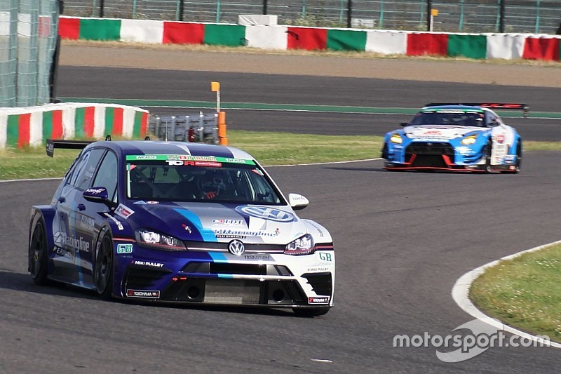 【S耐】VWゴルフTCR登場、密山「セット変更にすごく反応する」