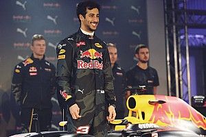 Ricciardo: No panic if Toro Rosso starts stronger