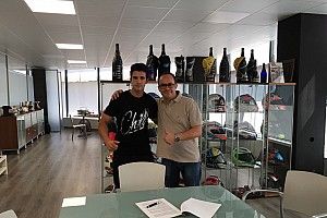 Isaac Vinales bergabung dengan SAG Racing Team