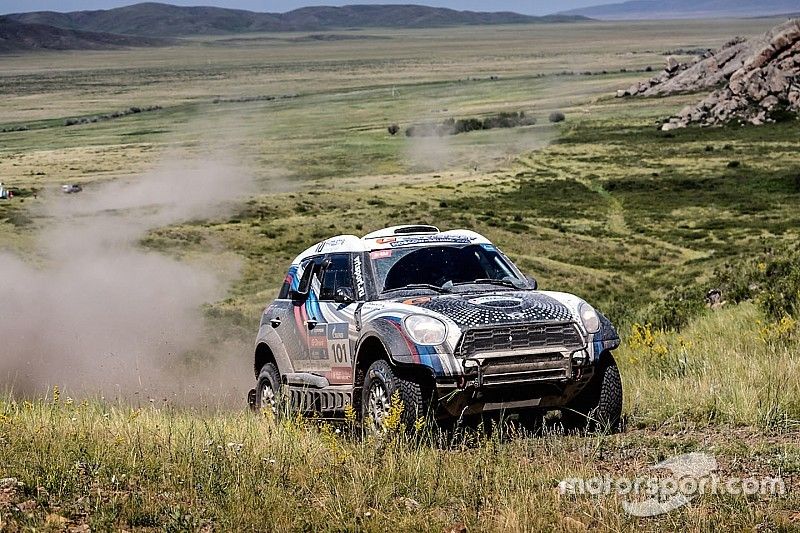 Silk Way Rally: Successful half-time balance for the MINI ALL4 Racing