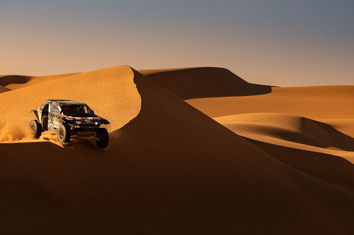 Dakar 2026: Golpe de Al-Attiyah en la Etapa 10; Roma es 3º y Sainz se descuelga