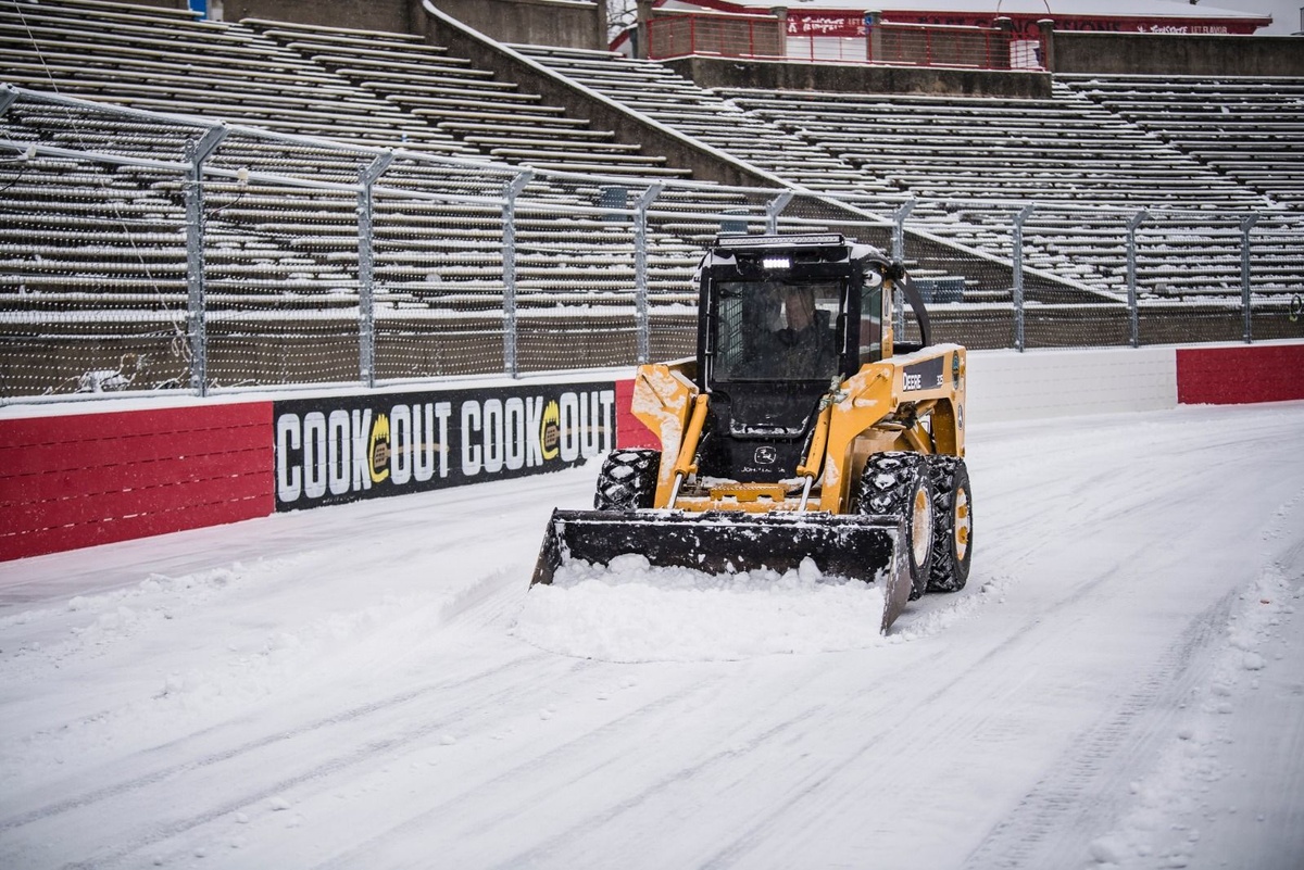 NASCAR Clash at Bowman Gray postponed once again after historic snowfall - Motorsport.com