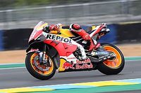 Marquez topt regenachtige derde training van Franse GP