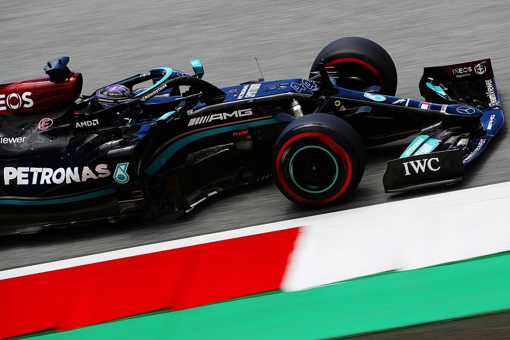 Wolff: Contract Hamilton vroeg geregeld door spannende titelstrijd