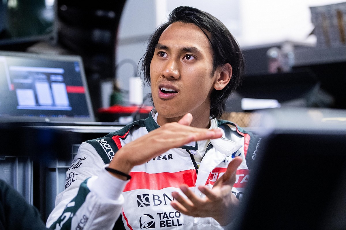 Podium Target Realistis Sean Gelael di WEC Monza