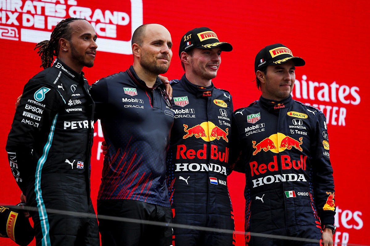 Horner over F1-strijd: “Kwestie van tijd voordat Mercedes terugslaat”