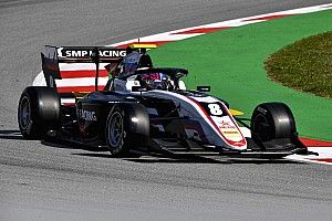 Barcelona FIA F3: Smolyar gana la primera carrera de 2021