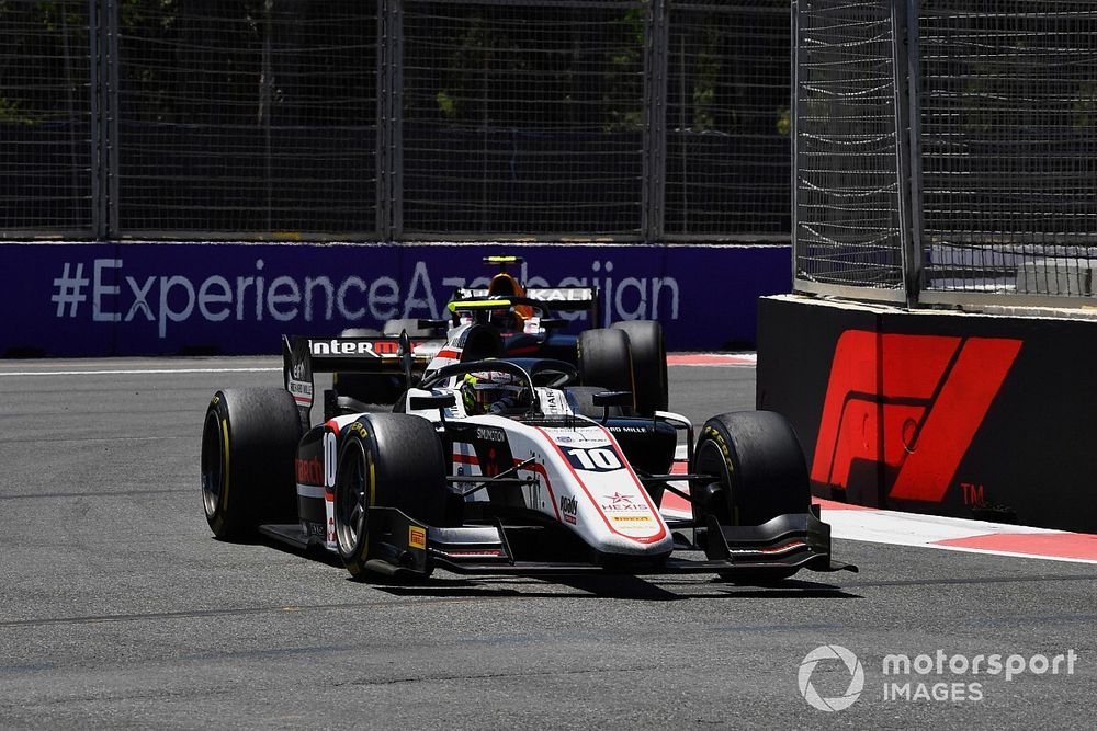 Furia Pourchaire: frattura al polso e critiche a Ticktum