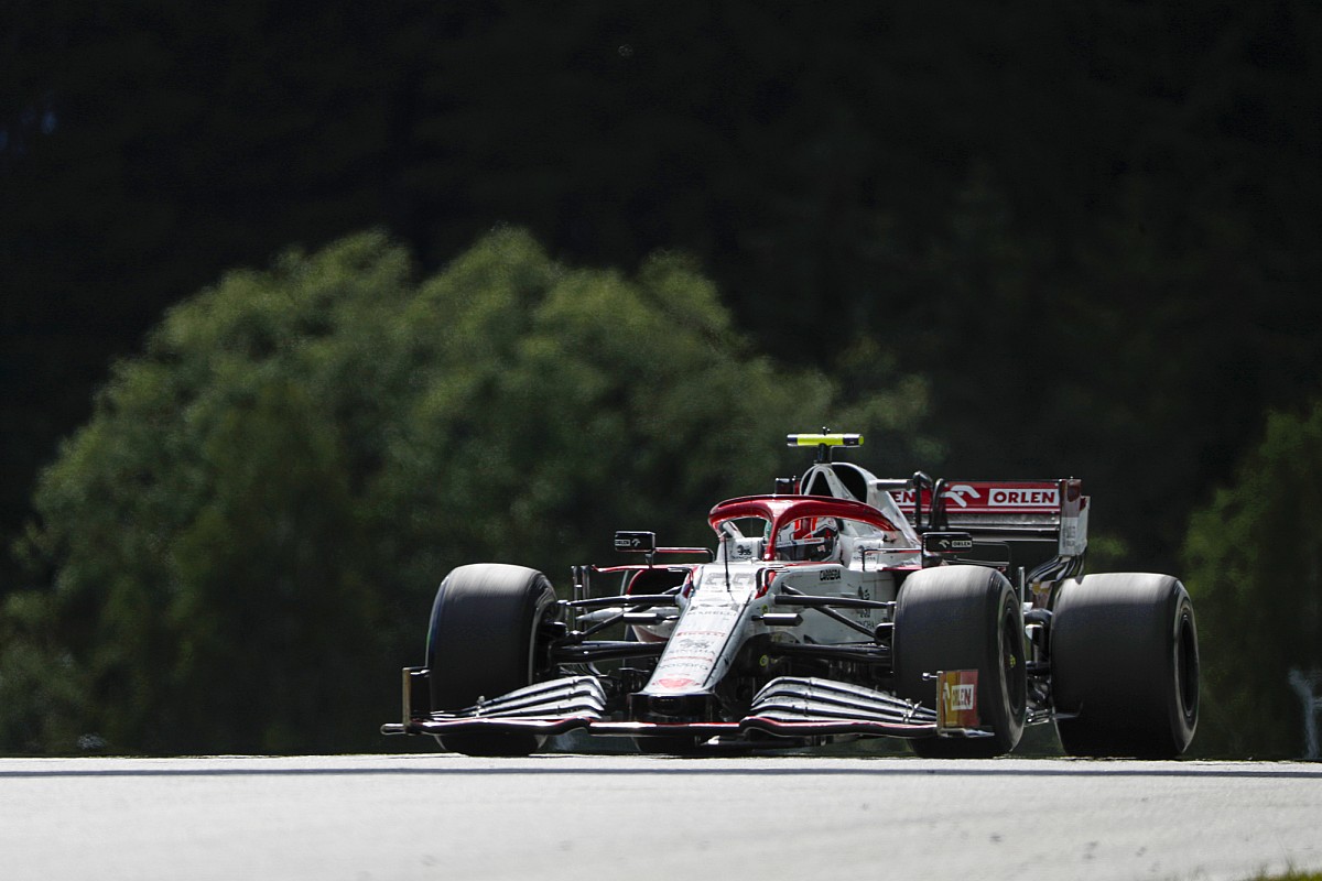 Giovinazzi: "Yarışım ilk turda tehlikeye girdi"