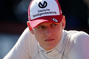Hamilton: Schumacher will "100%" make it to F1