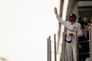 Hamilton, McLaren ve Williams'ın geri dönmesini umuyor