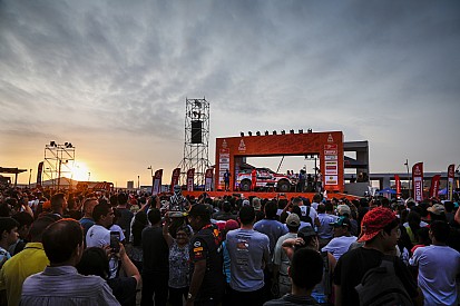 Exit Wevers in Dakar 2019 door gebroken voet navigator