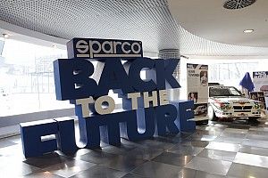 Fotogallery: ecco la mostra "Back to the Future" allestita dalla Sparco
