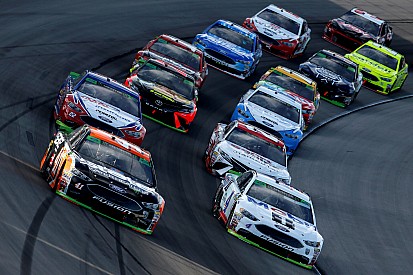 NASCAR descalificará a los ganadores por violaciones importantes al reglamento