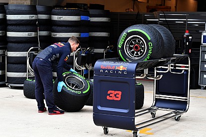 F1 denkt na over verbod op bandentests in vrijdagtrainingen