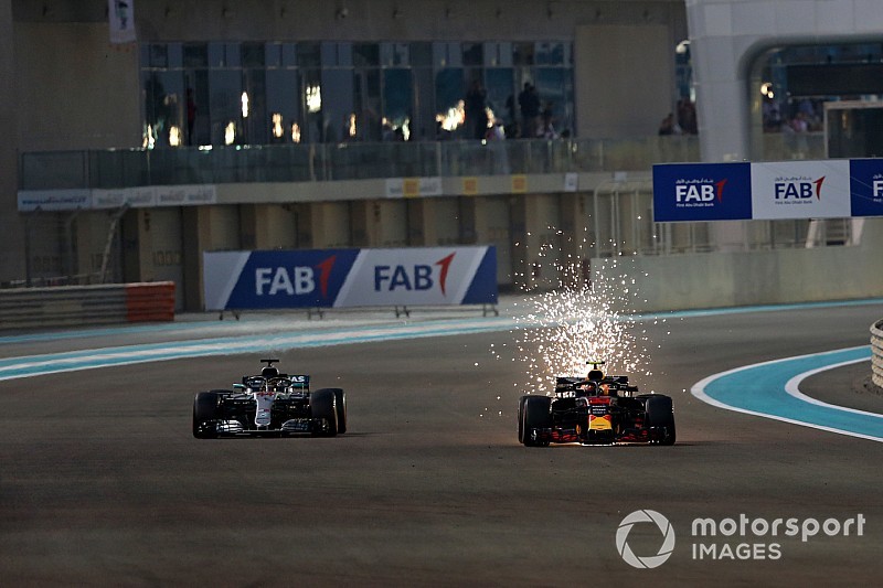 Jos Verstappen szerint Hamiltonnak könnyű dolga van a nagyon gyors autója miatt