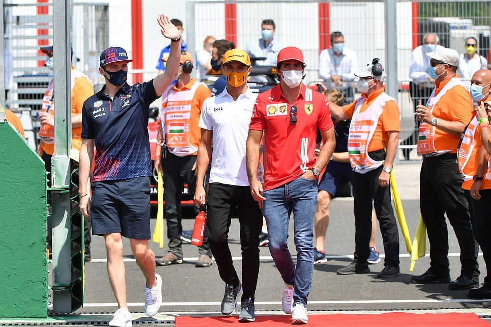 Max Verstappen, Red Bull Racing Lando Norris, McLaren Carlos Sainz Jr., Ferrari 