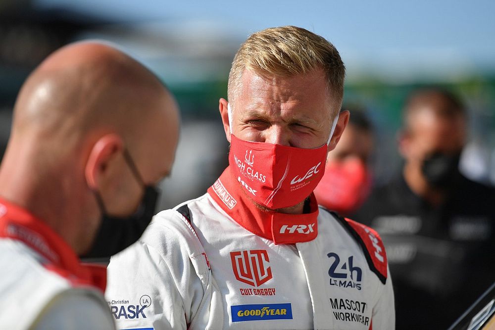 Magnussen relishes "really cool" first Le Mans experience