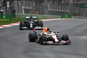 Perez over duel met Hamilton: “Gevecht kwam op m’n zwakste moment”