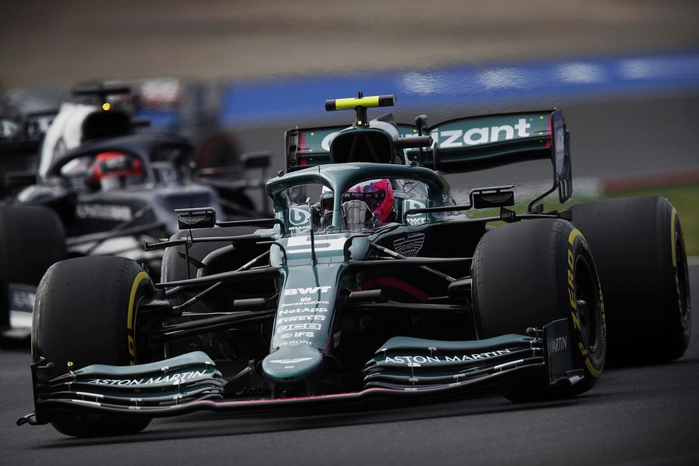 Aston Martin Tak Sesali Keputusan Sebastian Vettel di GP Turki