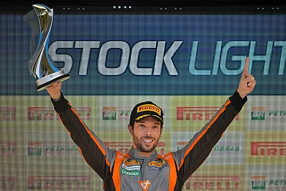 Marcio Campos vence corrida 2 de Interlagos de ponta a ponta