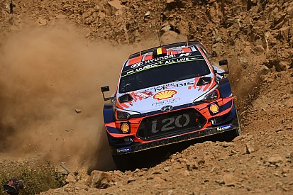 WRC, Rally Turchia, PS6: Neuville torna in gioco. Tanak fora!