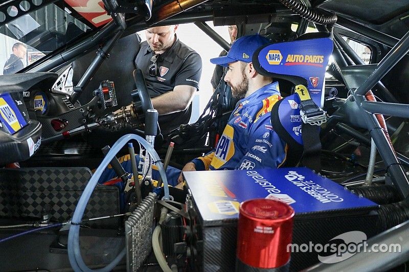 Hinchcliffe happy with brief Supercars 'refresher'