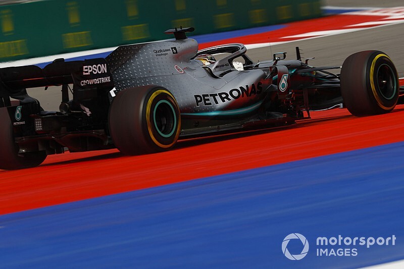 Mercedes "n'a pas le rythme et peine à trouver pourquoi"