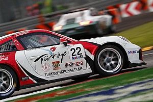 Ayhancan Güven Magny Cours'da önce 2. ardından 1. oldu!