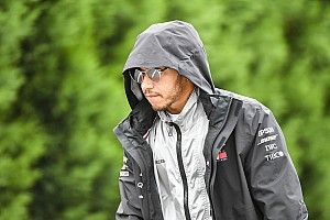 Hamilton teve que recusar papel na sequência da franquia Top Gun