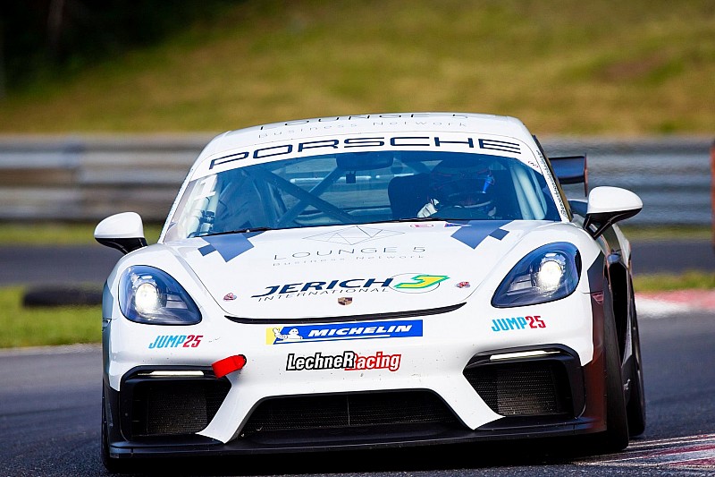 Poznański szczyt Porsche GT4