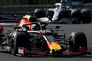 Ферстаппен в Венгрии поддался на провокацию Mercedes и убил шины за 12 кругов до финиша