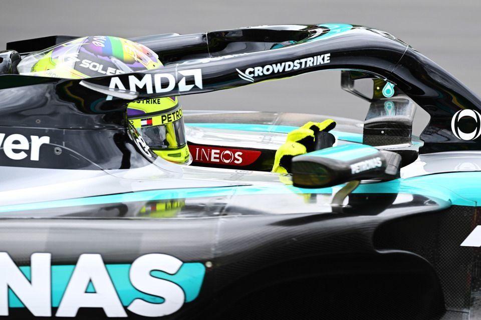 Lewis Hamilton, Mercedes F1 W15