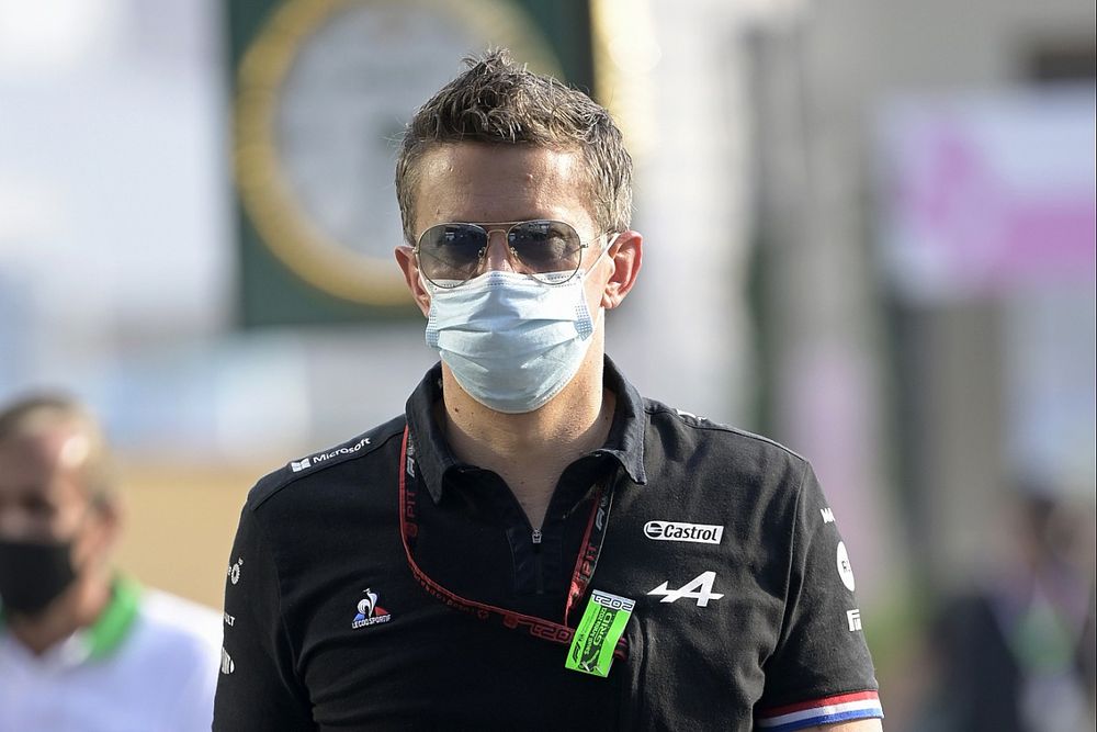El director ejecutivo de Alpine deja el cargo antes de empezar la F1 de 2022