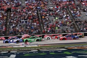 Late-race setbacks for several playoff drivers at Texas