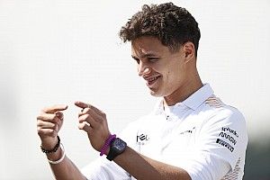 Норрис рассказал, как McLaren планирует переиграть Ferrari