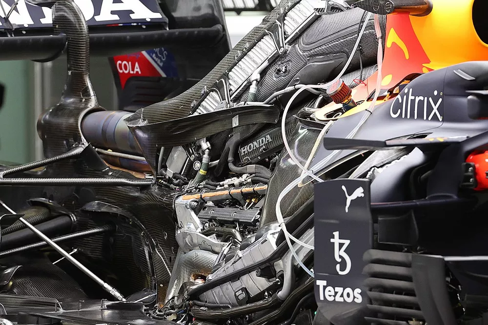 Red Bull Racing RB16B, dettaglio del motore