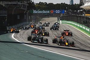 ¿Cuántos puntos tienen los pilotos de F1 en sus superlicencias para 2022?