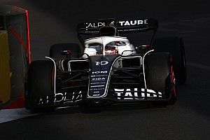«Не хочу к 30 годам ходить с палкой». Гасли попросил FIA спасти от тряски