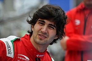 WEC | Lorenzo Colombo su una GTE ai Rookie Test in Bahrain