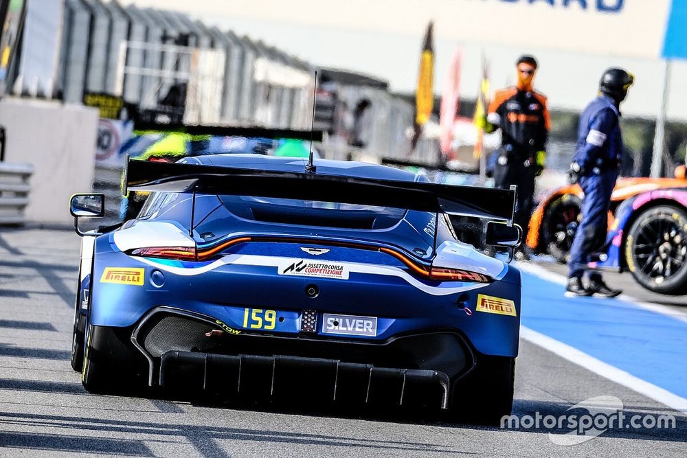 #159 Garage 59 Aston Martin Vantage AMR GT3: Valentin Hasse Clot, Andrew Watson, James Pull