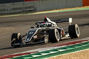 Nem sikerült szépen zárnia az idényt Tóth Lászlónak a Formula Renault Eurocupban