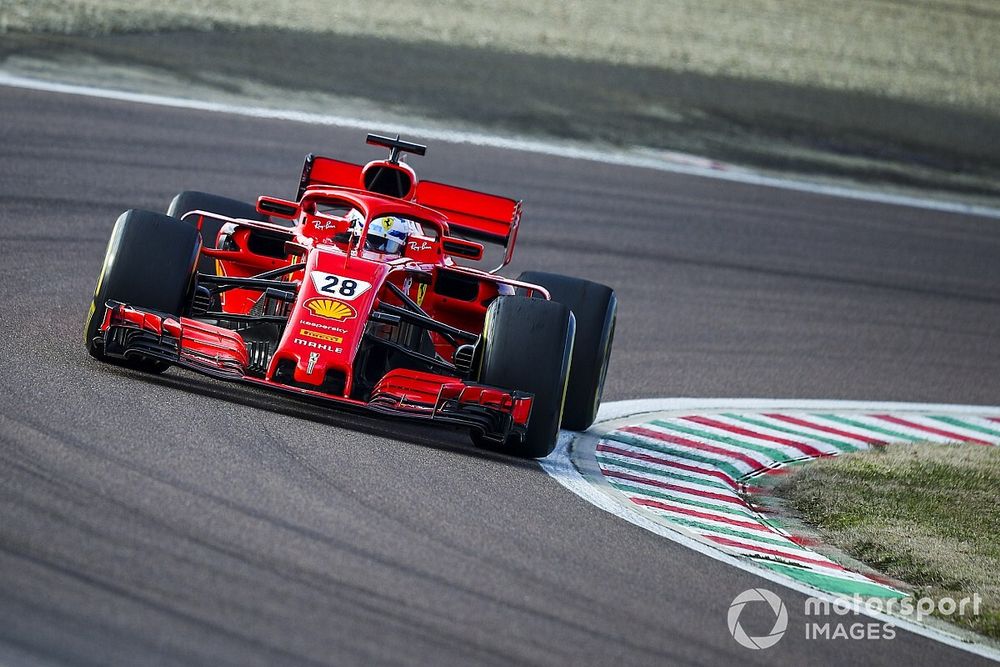 Alesi per direct weg bij Ferrari, zoekt heil in Japan